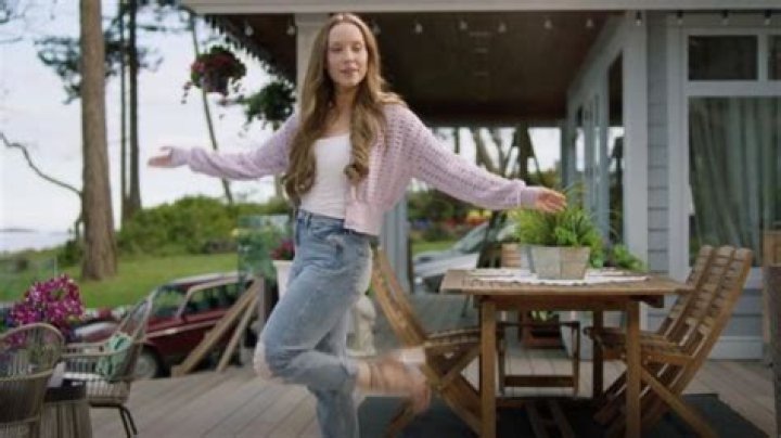 Is Laci J Mailey (Jess O'Brien) Pregnant on Chesapeake Shores? Season