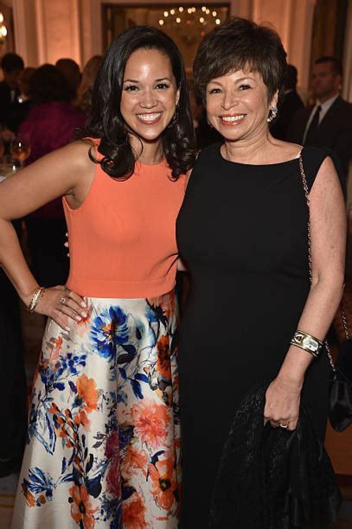 Is Laura Jarrett Related To Valerie Jarrett? Family Tree