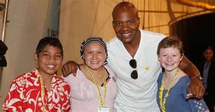 Is Leonard Roberts secretly married? A look at his mysterious love life