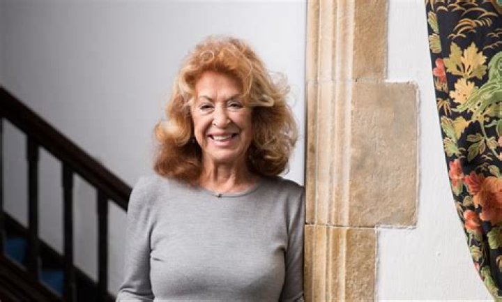 Is Lynda La Plante Related To Alan Titchmarsh Family Tree