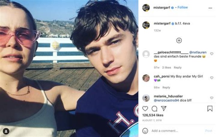 Is Mae Whitman Married or Dating? Who is Mae Whitman's Boyfriend?