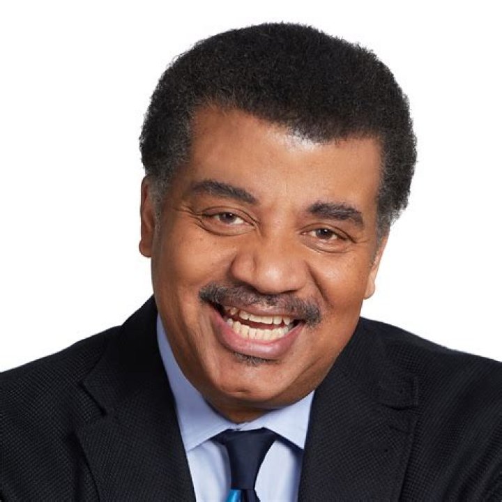 Is Neil deGrasse Tyson related to Mike Tyson?