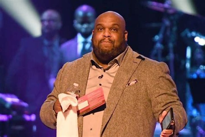 Is Pastor John Gray Still Married to wife, Aventer Gray? Net Worth