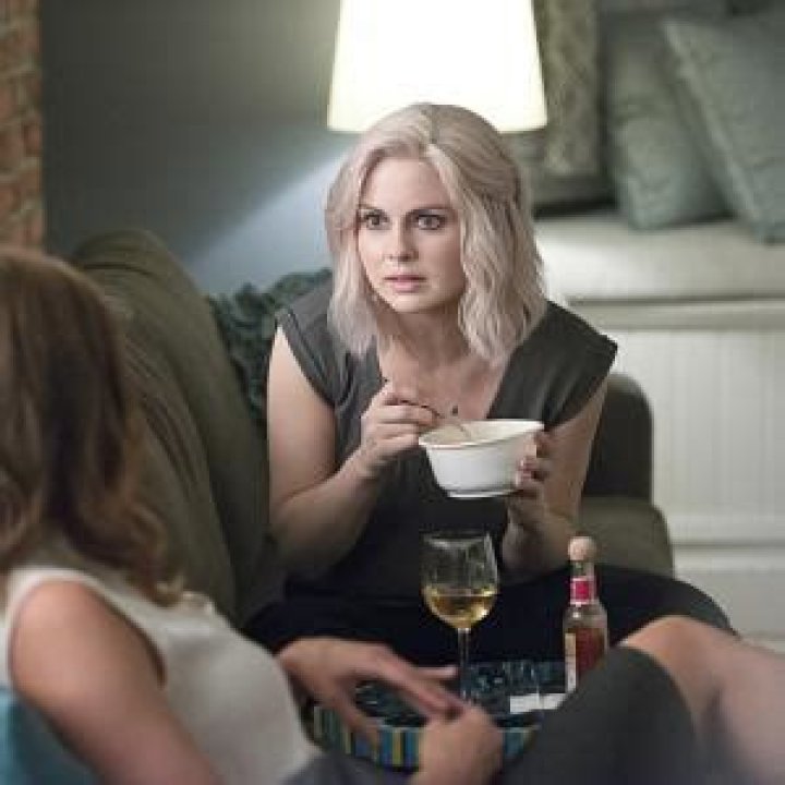 Is Rose McIver still dating Benjamin Hoeksema? All You Need To Know