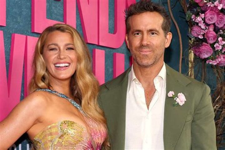 Is Ryan Reynolds married? Bio Wife, Net Worth, Brother, Married