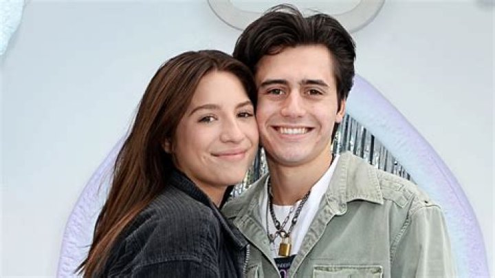Isaak Presley Age, Family, Girlfriend, Net Worth, & More