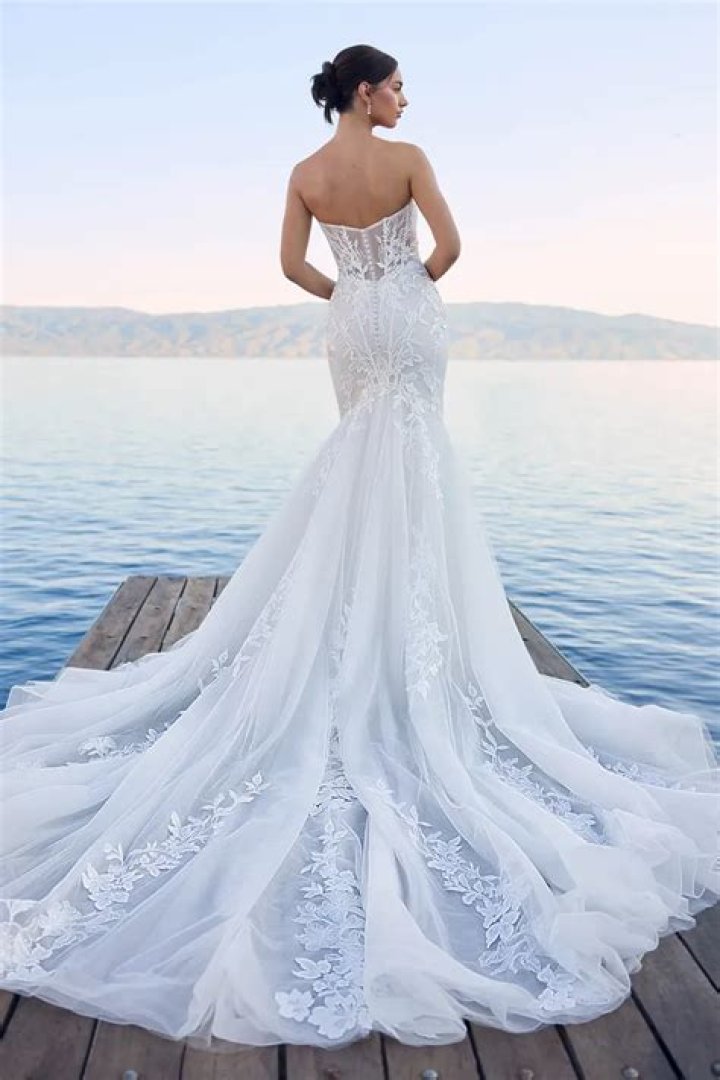 Isabelle Armstrong Glamorous Strapless Mermaid Bridal Gown