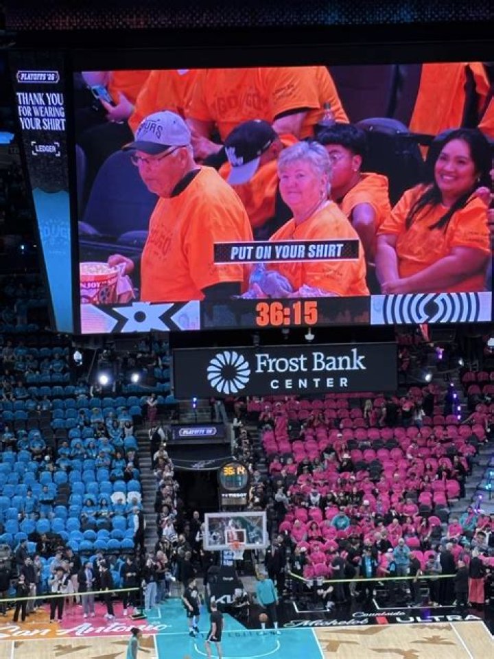 It&rsquo;s 30 minutes before tipoff. Why is Tom Izzo already courtside