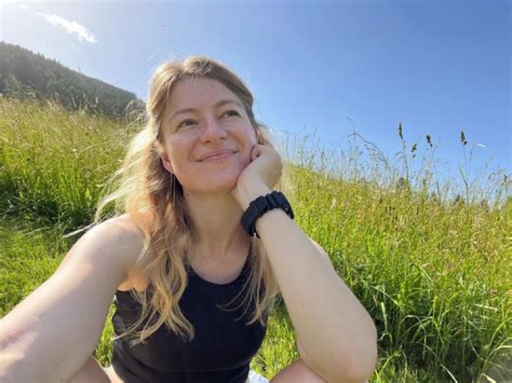 iwona blecharczyk Pesquisa Google Claudia Black, Sporty, Crop Tops