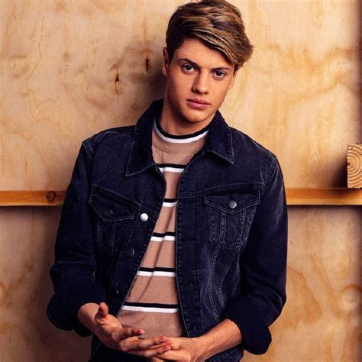 Jace Norman Profile Contact Details (Phone number, Instagram, YouTube