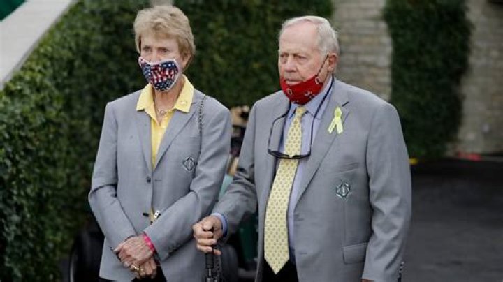 Jack Nicklaus Reveals He and Wife Barbara Tested Positive for