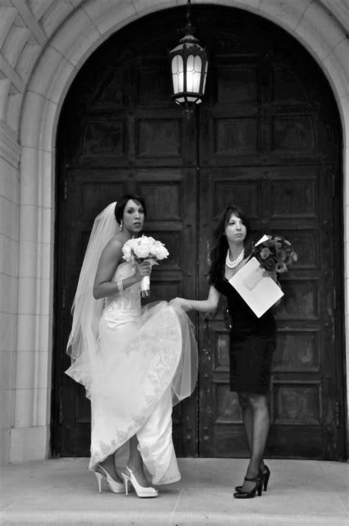 Jacqueline London in Monique Lhuillier Silk gown, Monique lhuillier