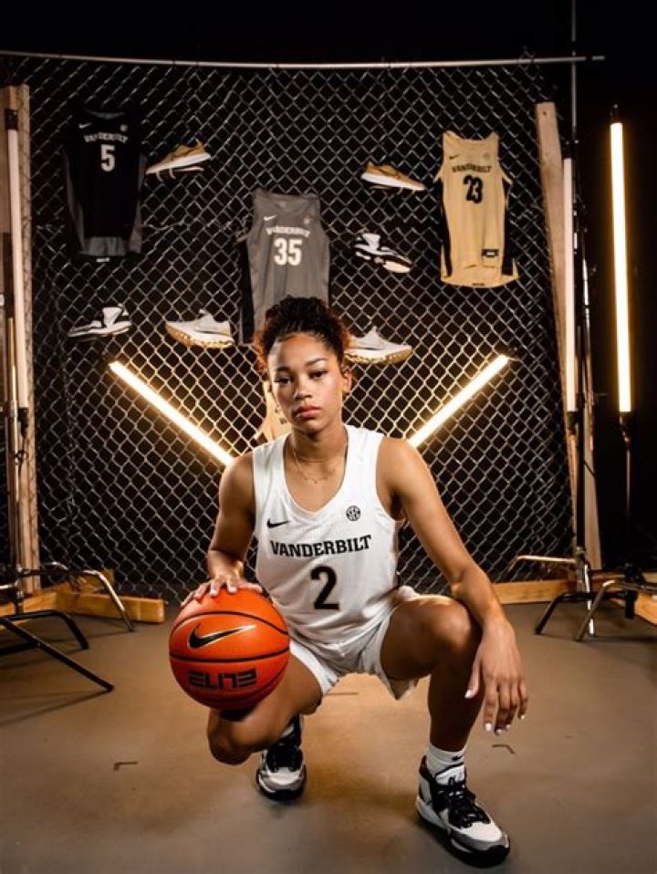 Jada Brown's Amazon Page