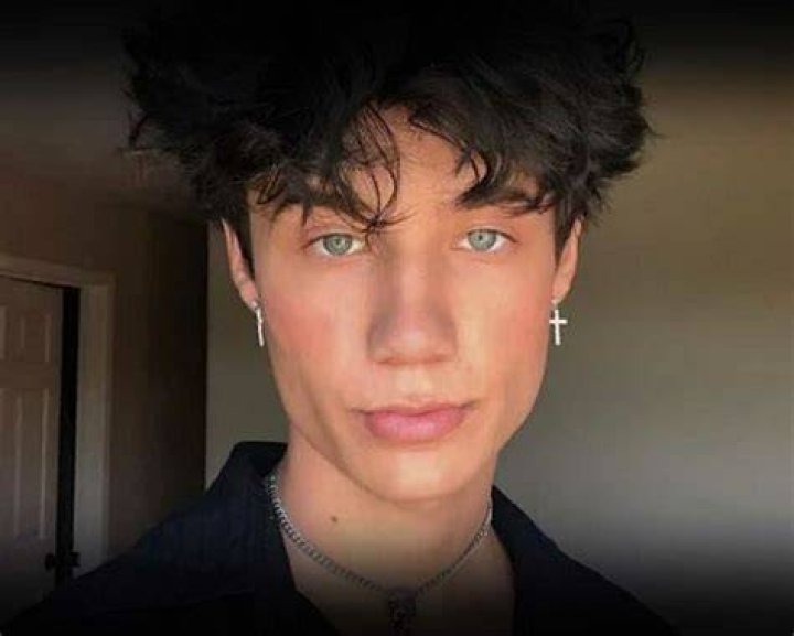 Jaden Hossler Age, Bio, Birthday, Family, Net Worth National Today