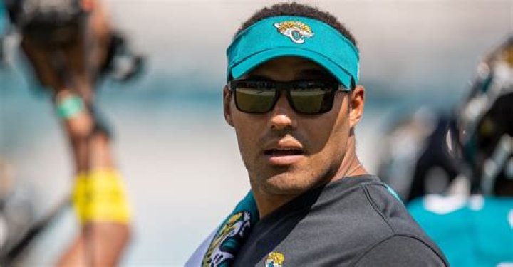 Jaguars strength coach Kevin Maxen comes out as gay