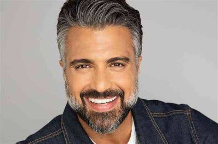 Jaime Camil Net Worth, Age, Height, Wife, Family, Wiki 2023