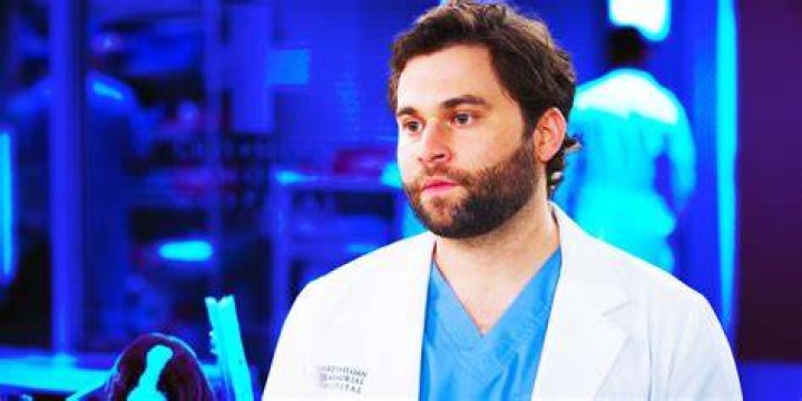 Jake Borelli talks &lsquo;Grey&rsquo;s Anatomy,&rsquo; coming out and role in queer rom