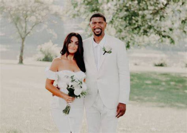 Jalen Rose Turns Girlfriend Into Wife! The Couple's Journey