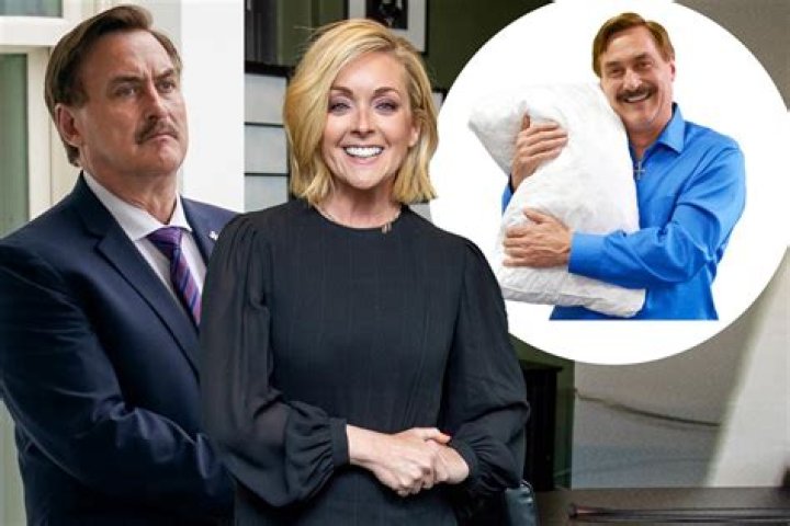 Jane Krakowski denies undercover romance with MyPillow CEO Mike Lindell