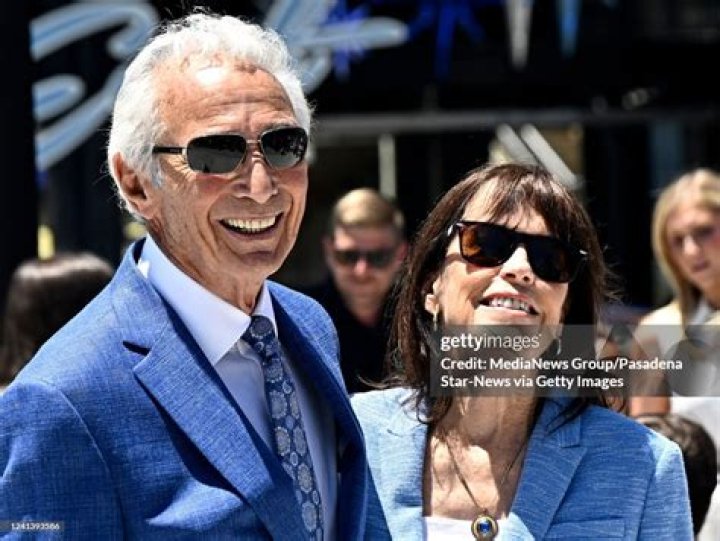 Jane Purucker Clarke 6 things to know about MLB Sandy Koufax's wife
