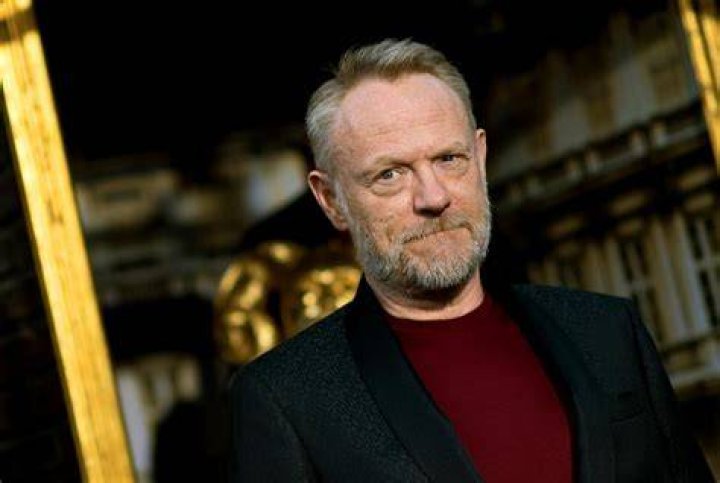 Jared Harris in 'The Crown' Is the MustSee Performance of the Season GQ