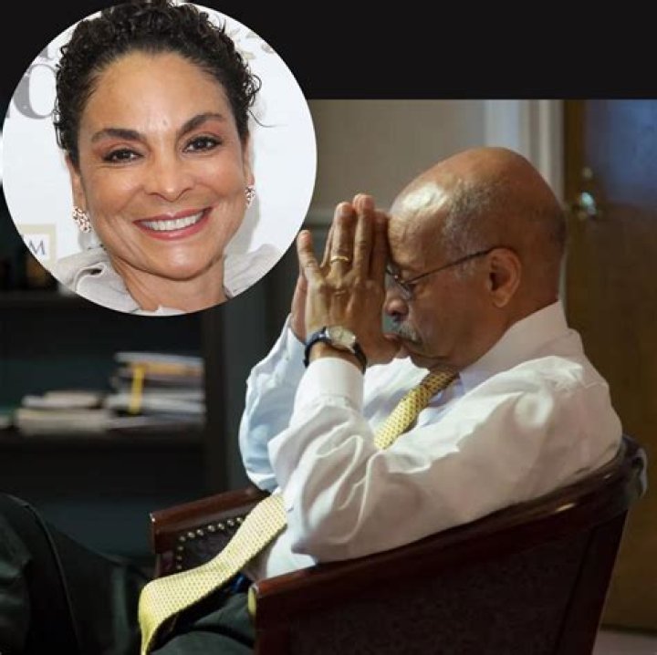 Jasmine Guy with her dad and her sister Monica. Jasmine guy