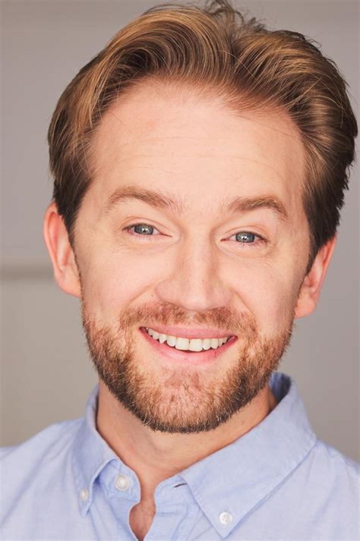 Jason Dolley (Actor) Wiki, Bio, Age, Height, Weight, Dating, Girlfriend