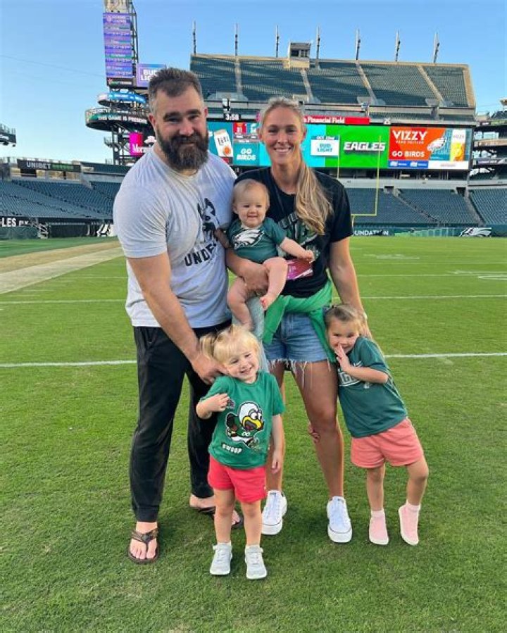 Jason Kelce, Wife Kylie Kelce Baby Girl, Daughter Photo