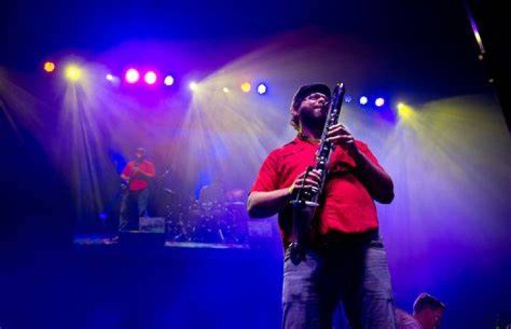 Jason Stein Puts a Jazz Spin on the StandUp of His HalfSister Amy