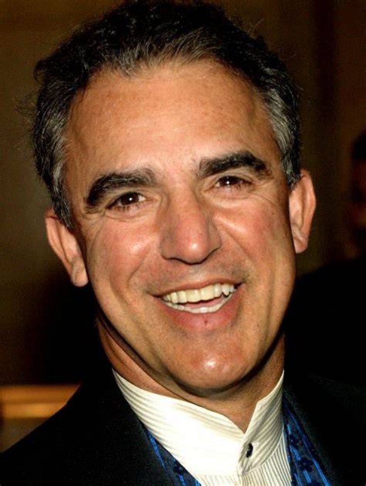Jay Thomas, 'Murphy Brown' and 'Cheers' Actor, Dies at 69