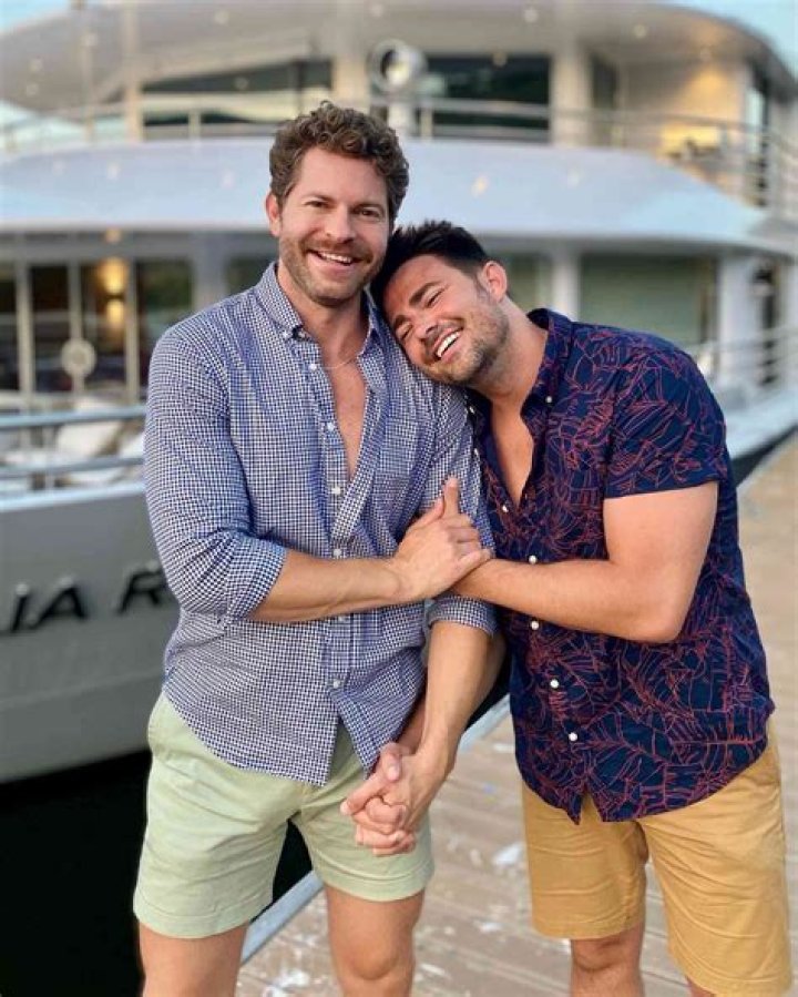 Jaymes Vaughan Gay Partner and Wikipedia, Biography, Husband Jonathan Bennett: Age Jaymes Vaughan Gay Partner and Wikipedia, Biography, Husband Jonathan Bennett: Age