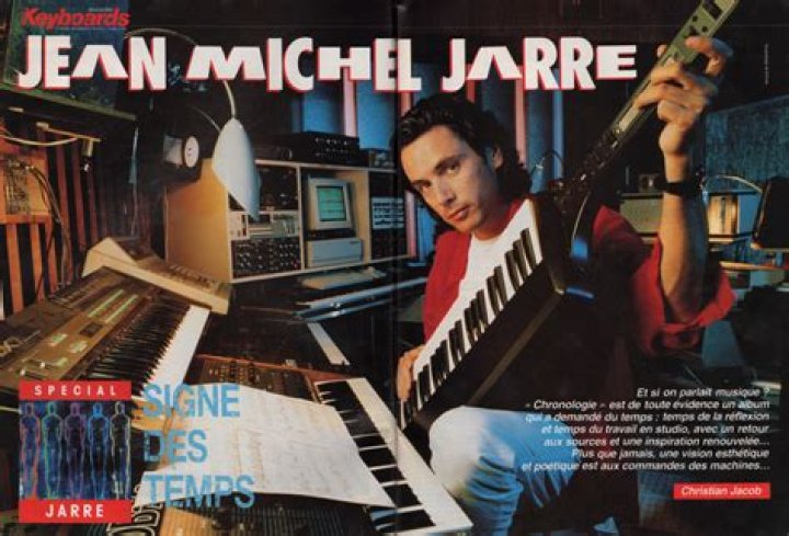 Jean Michel Jarre &mdash; Pleasure Principle Jean Michel Jarre and Emily (1997)