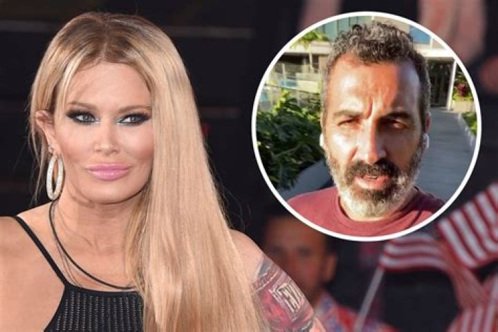 Jenna Jameson Addresses Relationship Status Questions After Cryptic Posts