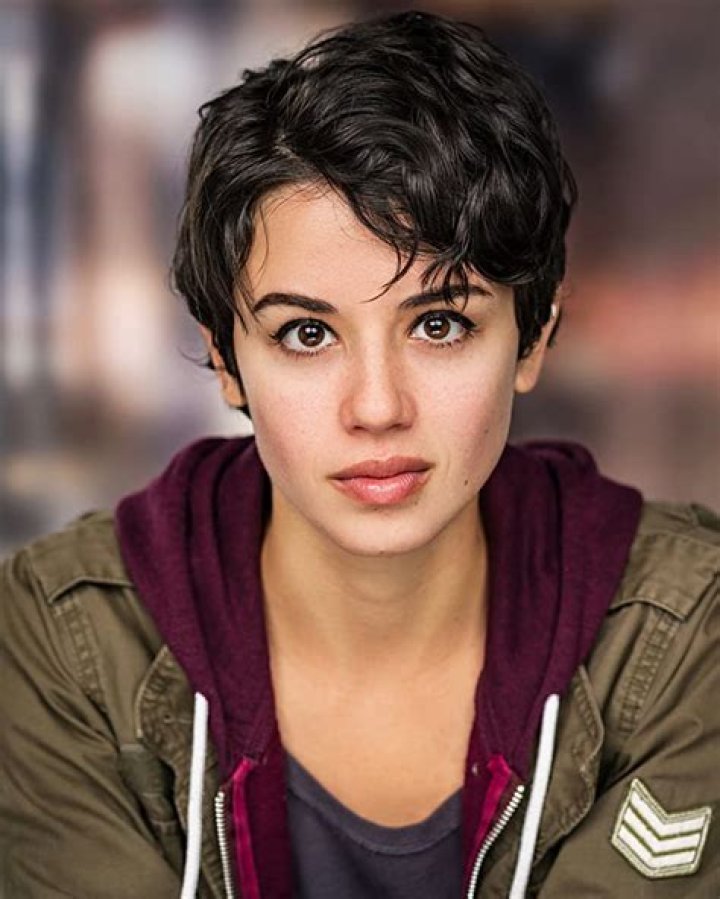 Jenna Kanell Actor CineMagia.ro