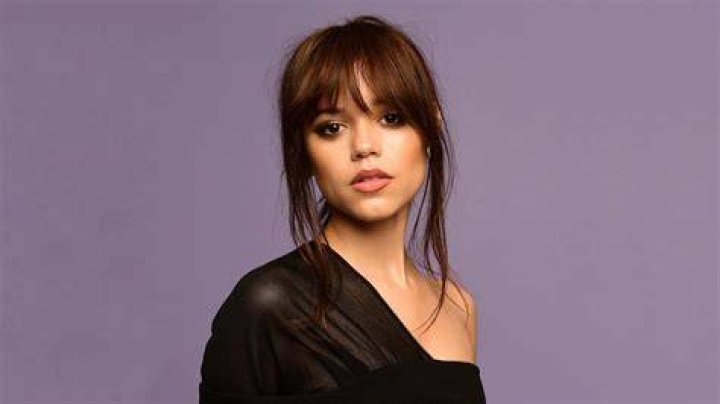 Jenna Ortega 😋😋😋😋😋 Jenna ortega, Celebrities female, Fashion