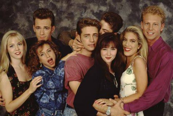 Jennie Garth&rsquo;s Daughters Show 90210 Vibes, &ldquo;Beauties Like