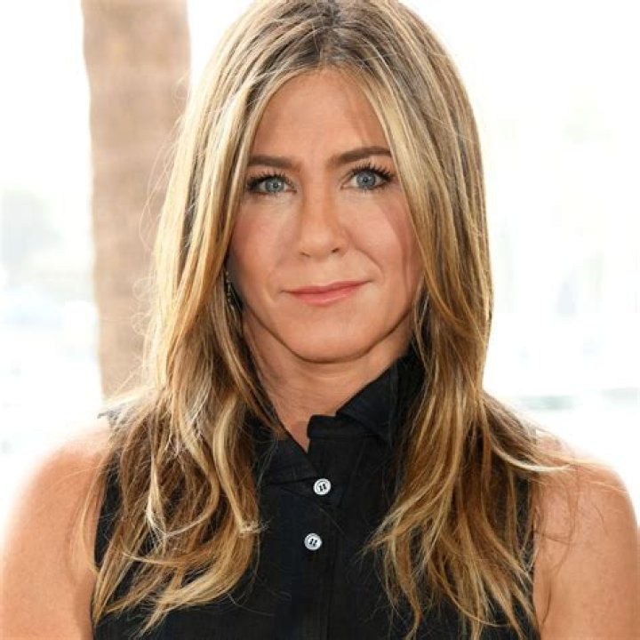Jennifer Aniston shows off a fuller face following honeymoon Daily