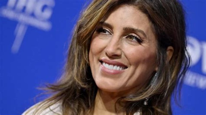 Jennifer Esposito Reveals She's Engaged to Louis Dowler! E! Online UK
