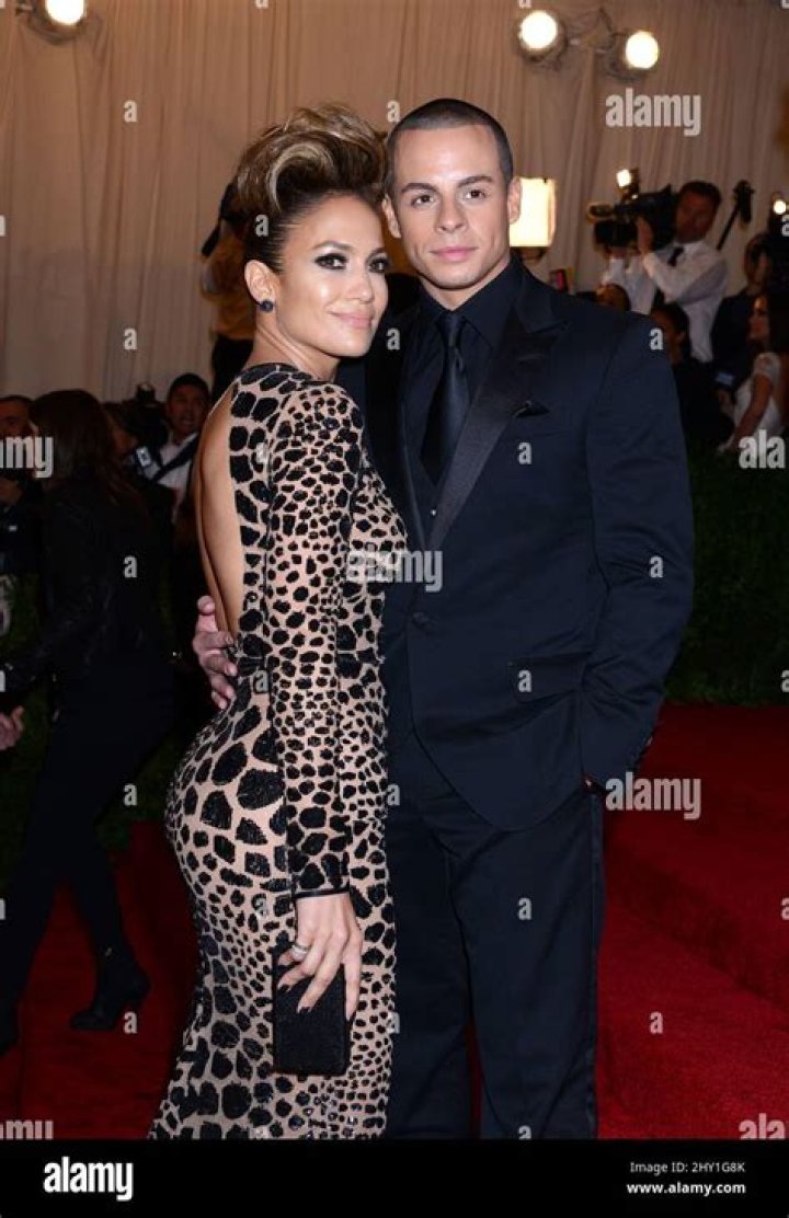 Jennifer Lopez And Casper Smart Expecting Their First Child Bossip