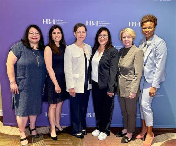 Jennifer Negron auf LinkedIn hispanicheritagemonth fidelityassociate