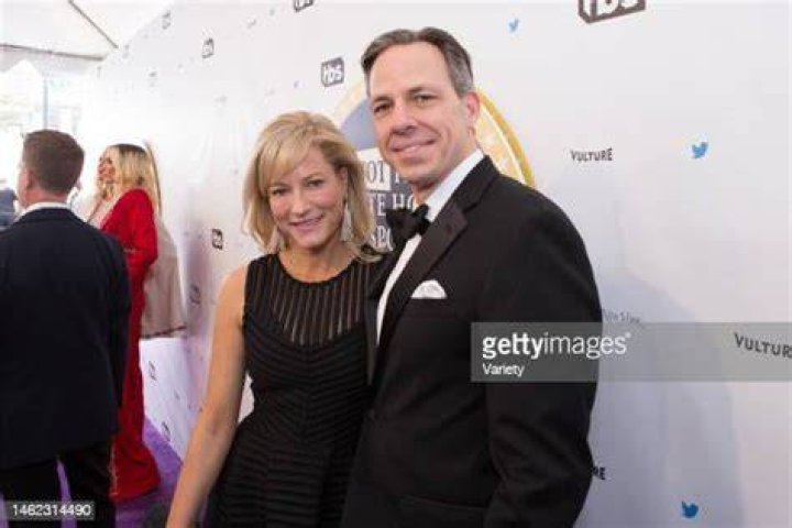 Jennifer Tapper, Jake's Wife 5 Fast Facts