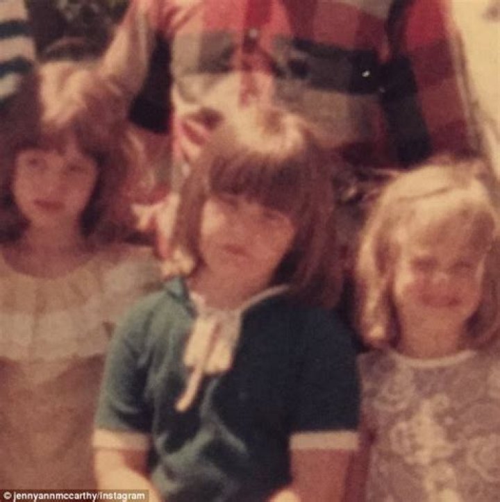 Jenny McCarthy shares rare childhood photo of herself with Melissa