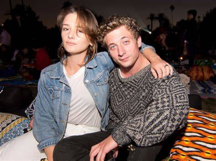 Jeremy Allen White and Addison Timlin 2023 Golden Globes POPSUGAR