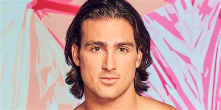 Jeremy Hershberg on Love Island USA Who is the new cast member?