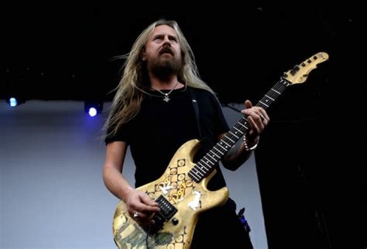 Jerry Cantrell Lead Guitarist And SingerSongwriter Of Alice In Chains
