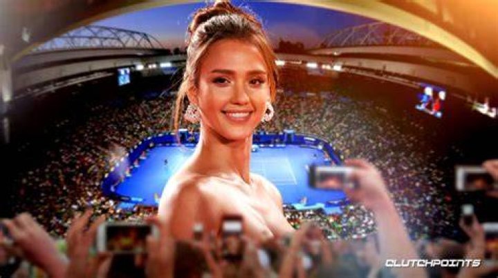 Jessica Alba Makes Rare Appearance With Her 3 Kids and Cash Warren E