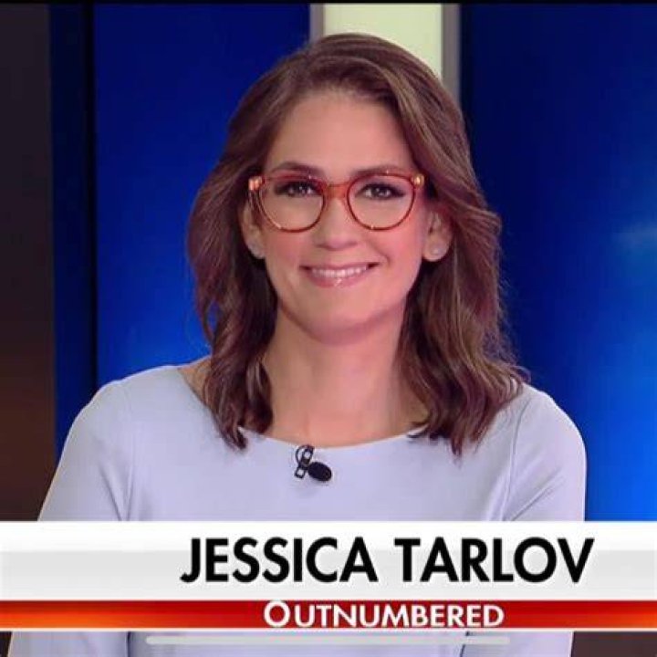 Jessica Tarlov Bio Reveals! Height & Weight, All Measurements & Family