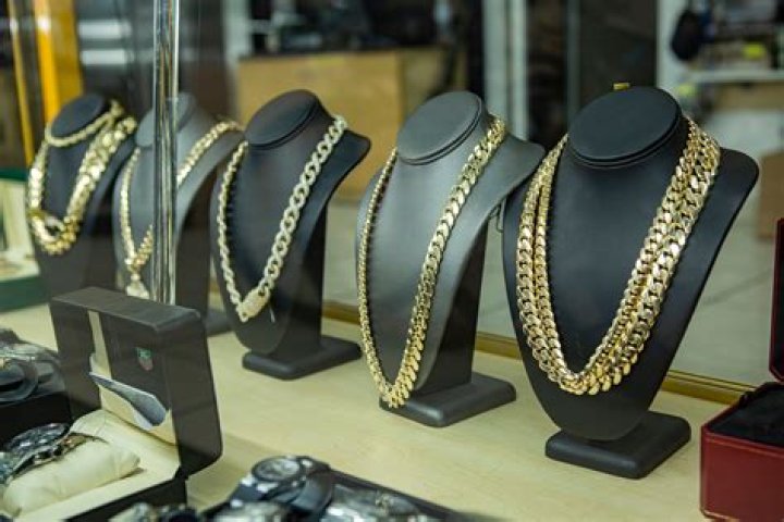 Jewelry Pawn Shop To Buy And Sell Valuables USA Pawn And Jewelry