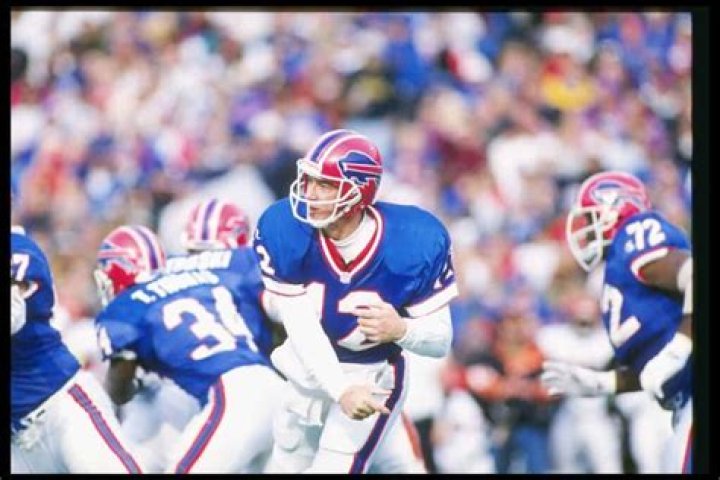 Jim Kelly, former Buffalo Bills QB, says his cancer is back