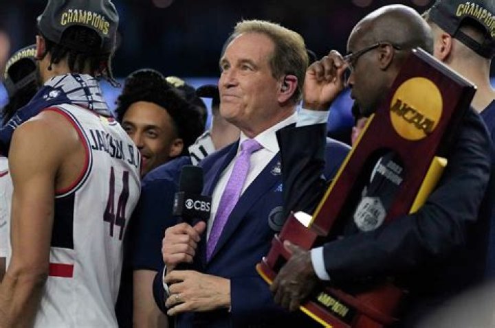 Jim Nantz Last NCAA Tournament game caps emotional day for CBS voice